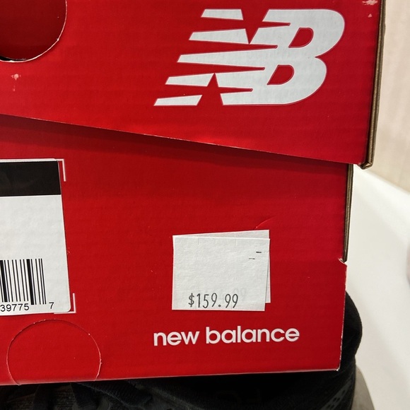NEW. New Balance Fresh Foam, 1080 running shoes - Picture 3 of 8